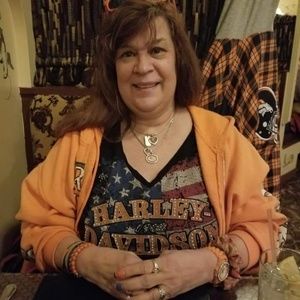 Meet your Posher, Celeste